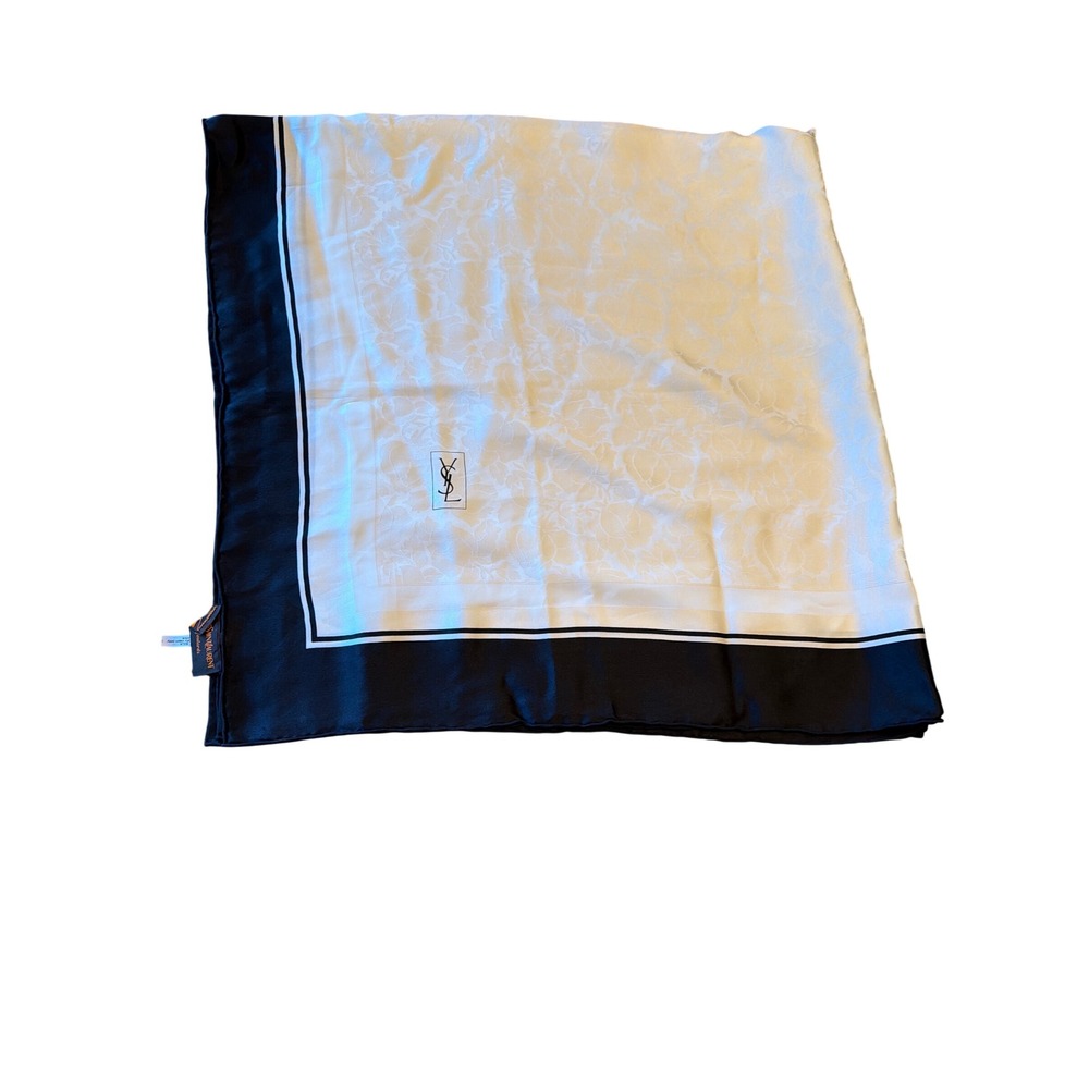 Yves Saint Laurent Scarf White Black Foulard Floral Jacquard Silk Made in France - Picture 3 of 5